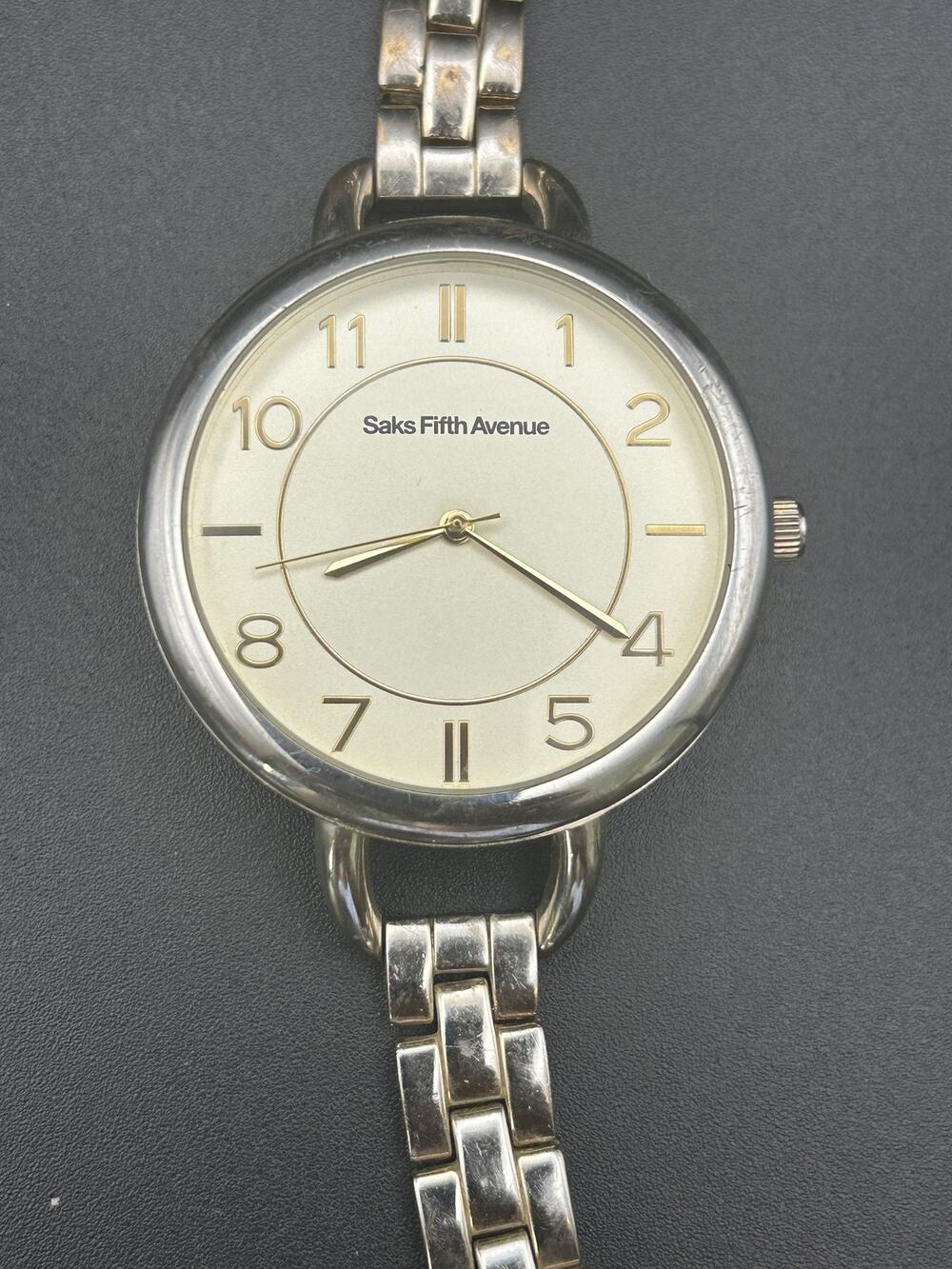 Saks Fifth Avenue Womens Watch 40mm Gold Tone Panther Link Champagne Petite 5"